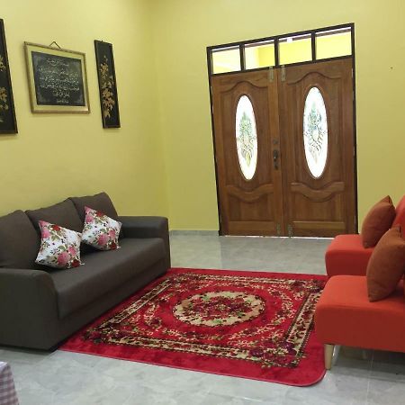 Homestay Talina Kuala Terengganu Extérieur photo